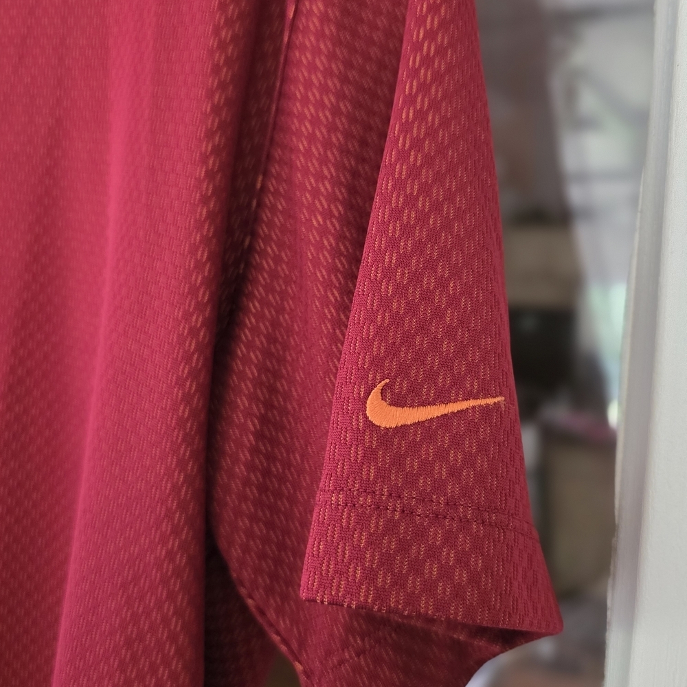 EUC Nike Men's Golf Polo Shirt Sz Large - Picture 2 of 3